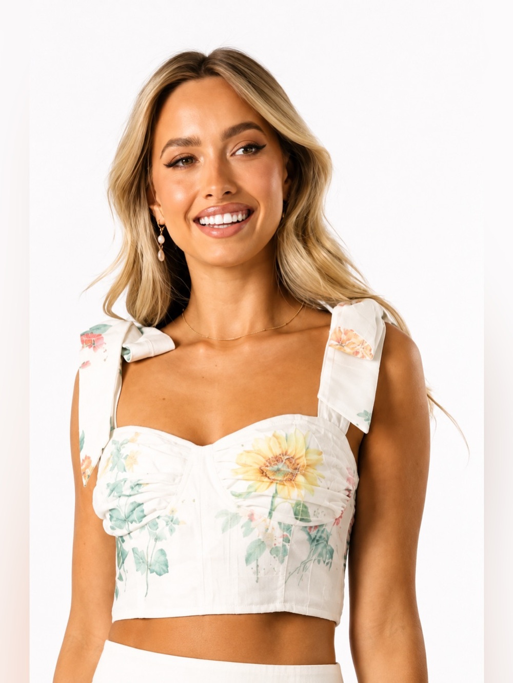 🆕(NWT) PETAL & PUP Kara Tie Crop Top. Size LARGE. TOP ONLY